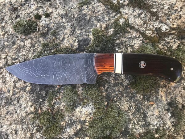 Damascus custom knife - A custom bushcraft hunting knife