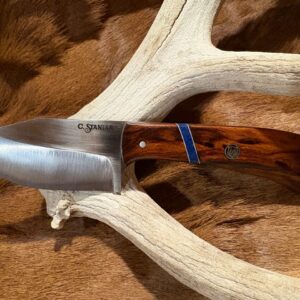 Best Every Day Carry Skinner Knife!